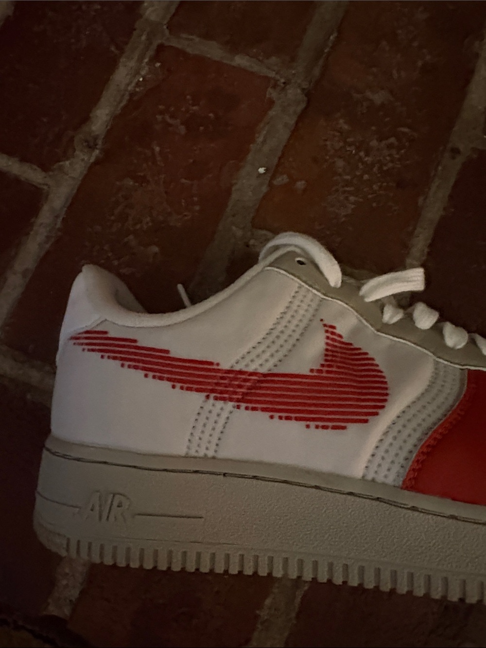 Nike Men’s Air Force 1 Low — Red, White & Gray - Picture 8 of 9
